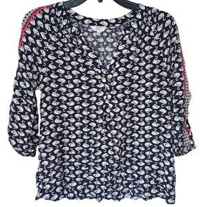 Crown & Ivy Swan Blouse Size Small